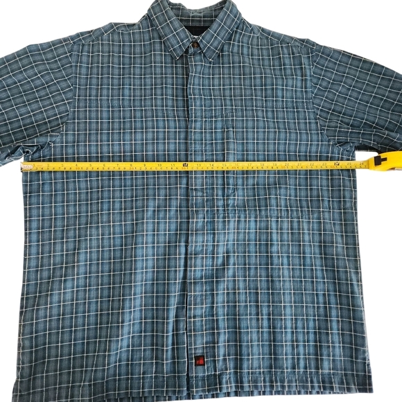 WOOLRICH Plaid Short Sleeve Button-Up Shirt - Large - Picture 12 of 14